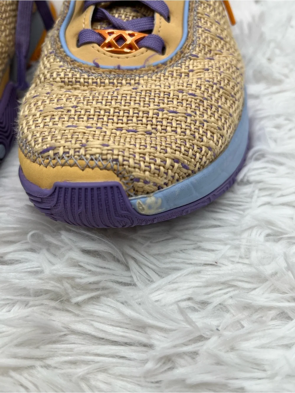 Nike Lebron authentic nike